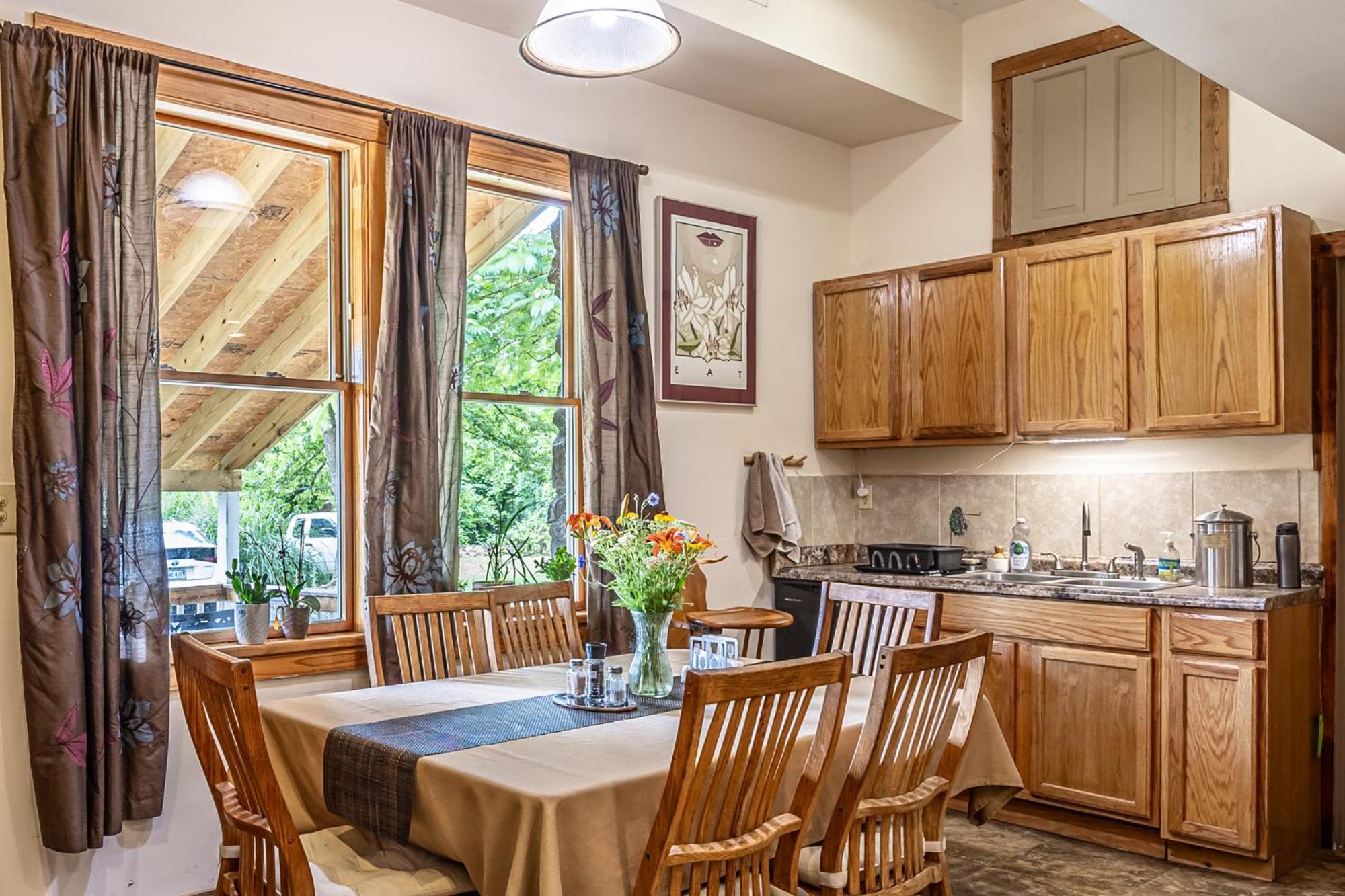 Bliss Point Farm And B&B, Llc Earlysville Bagian luar foto
